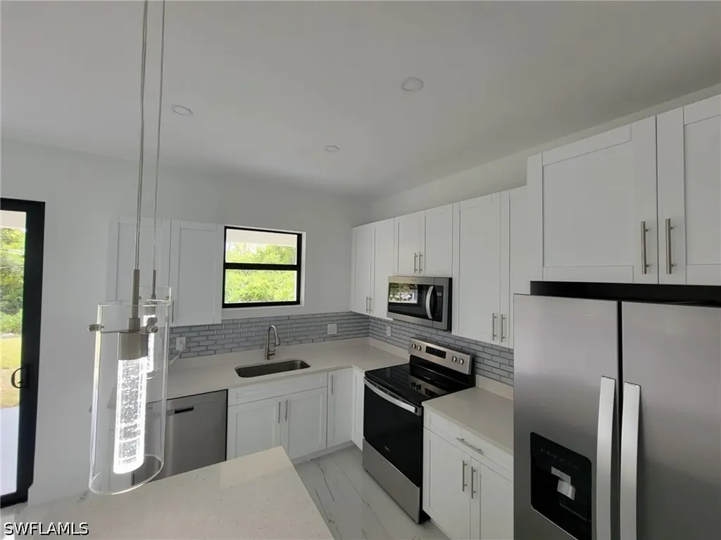 886 Milwaukee Boulevard Lehigh Acres FL 33974
