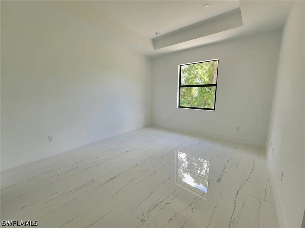 886 Milwaukee Boulevard Lehigh Acres FL 33974