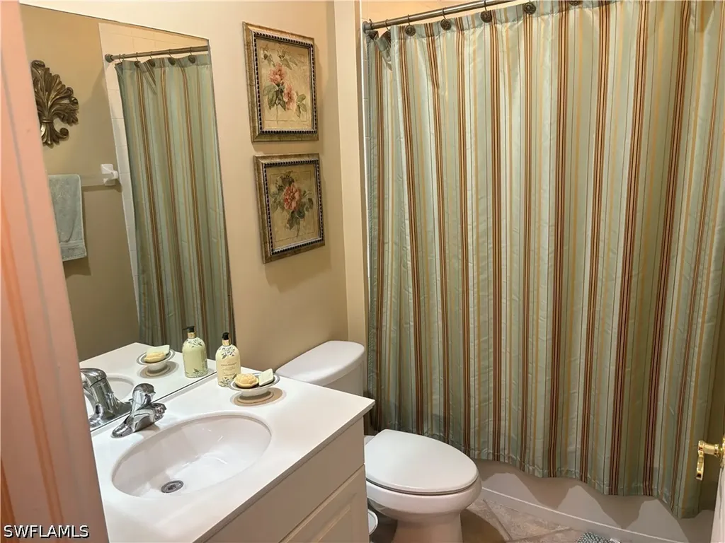 1390 Sweetwater Cove Naples FL 34110