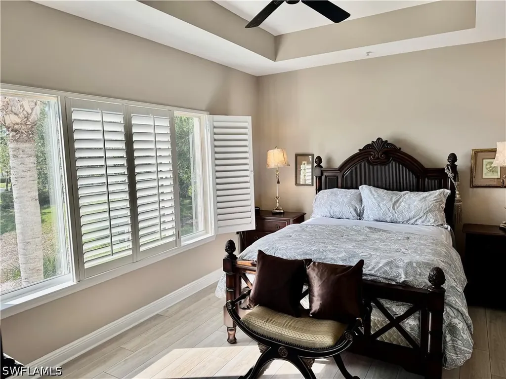 1390 Sweetwater Cove Naples FL 34110