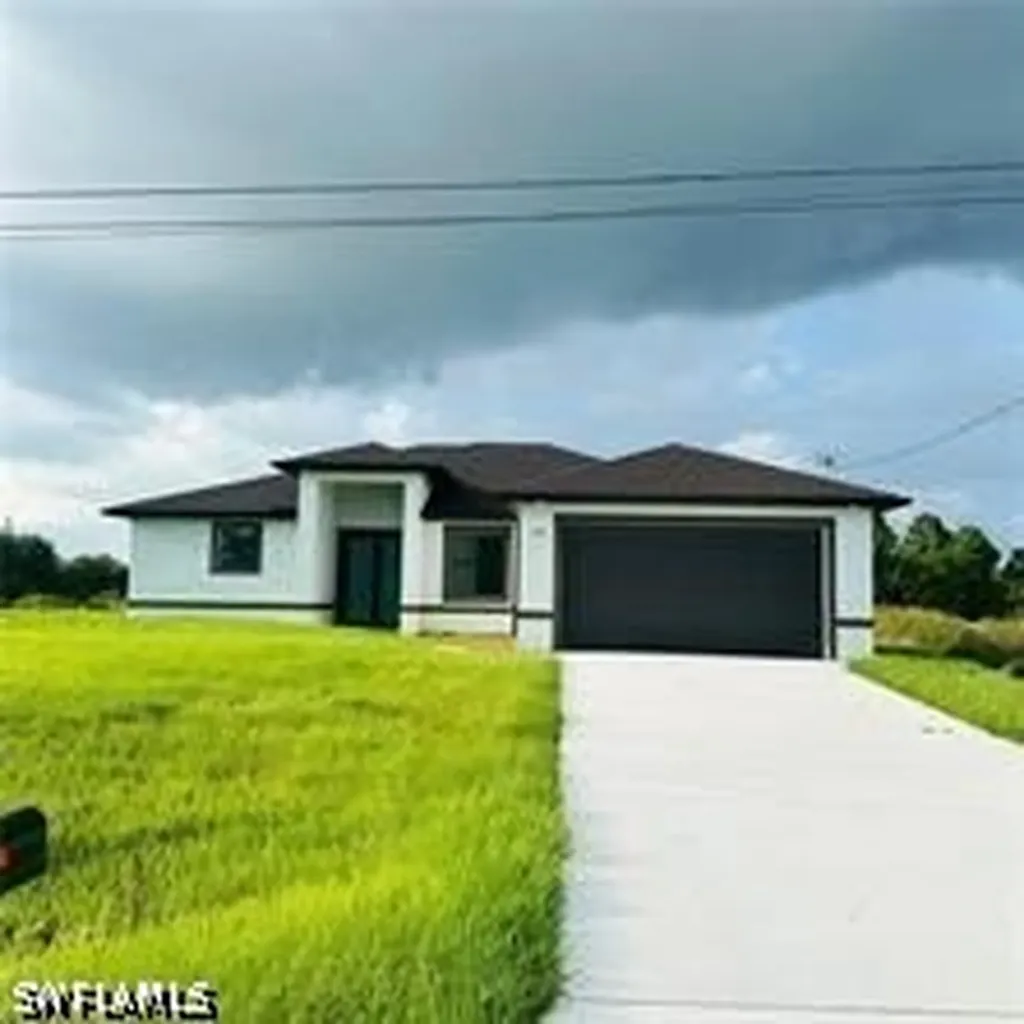 545 Trinity Street E Lehigh Acres FL 33974