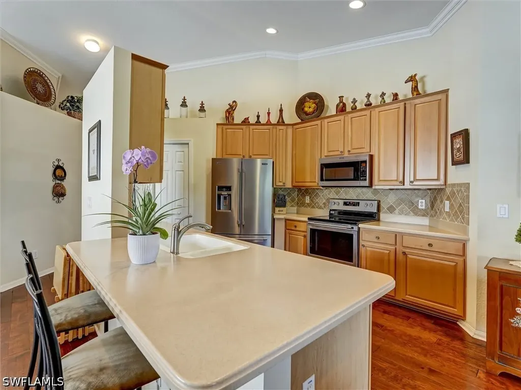 895 Eastham Way Naples FL 34104