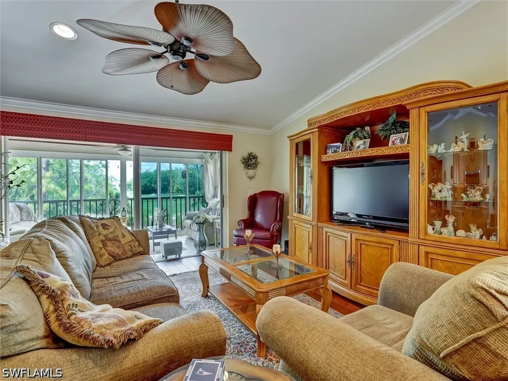 895 Eastham Way Naples FL 34104