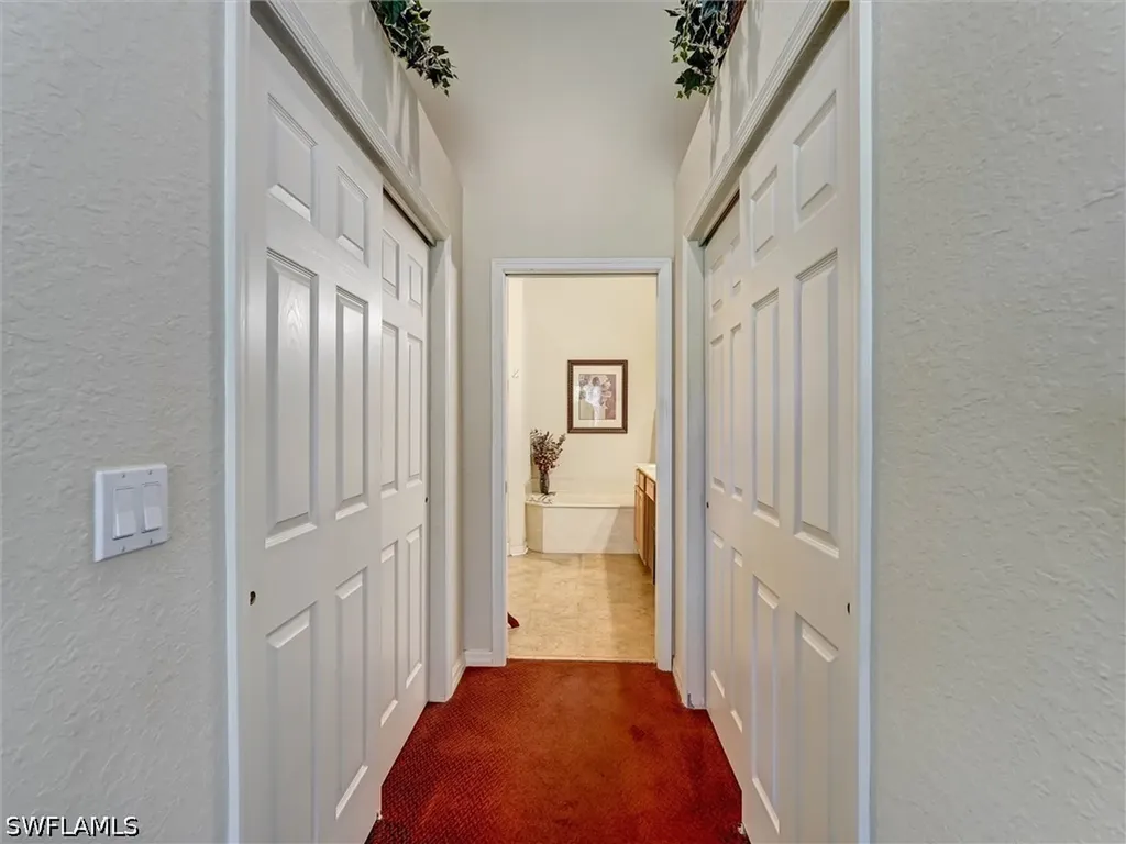895 Eastham Way Naples FL 34104