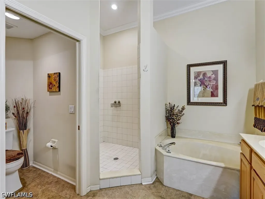 895 Eastham Way Naples FL 34104