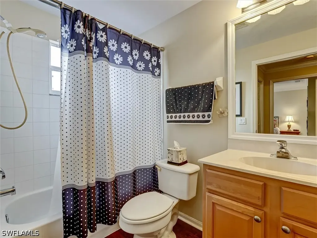 895 Eastham Way Naples FL 34104