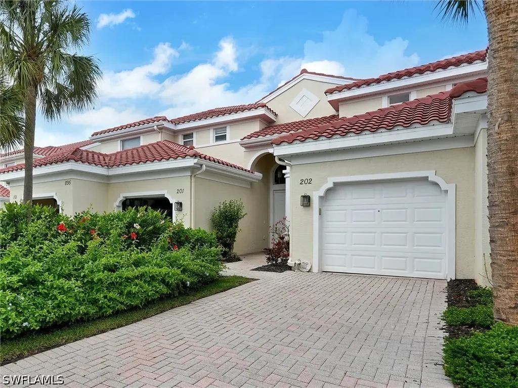 895 Eastham Way Naples FL 34104