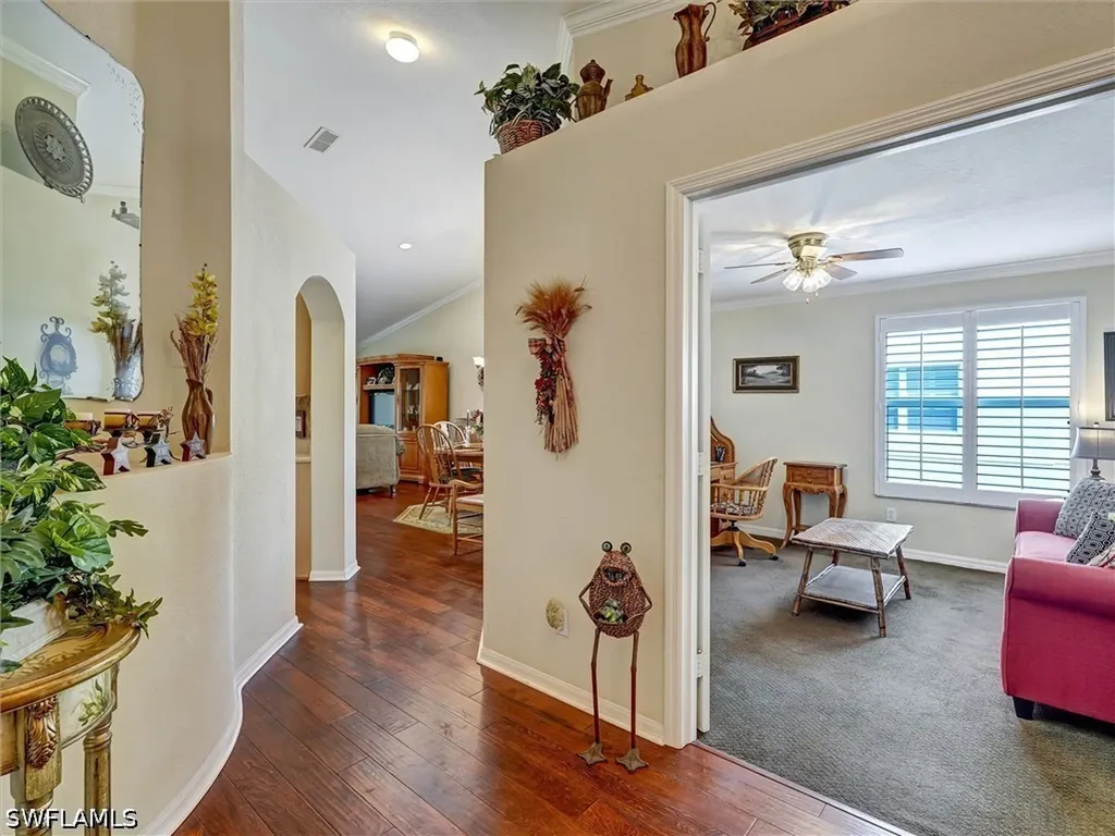 895 Eastham Way Naples FL 34104