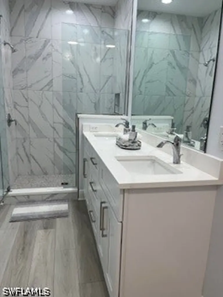 1305 Sweetwater Cove Naples FL 34110