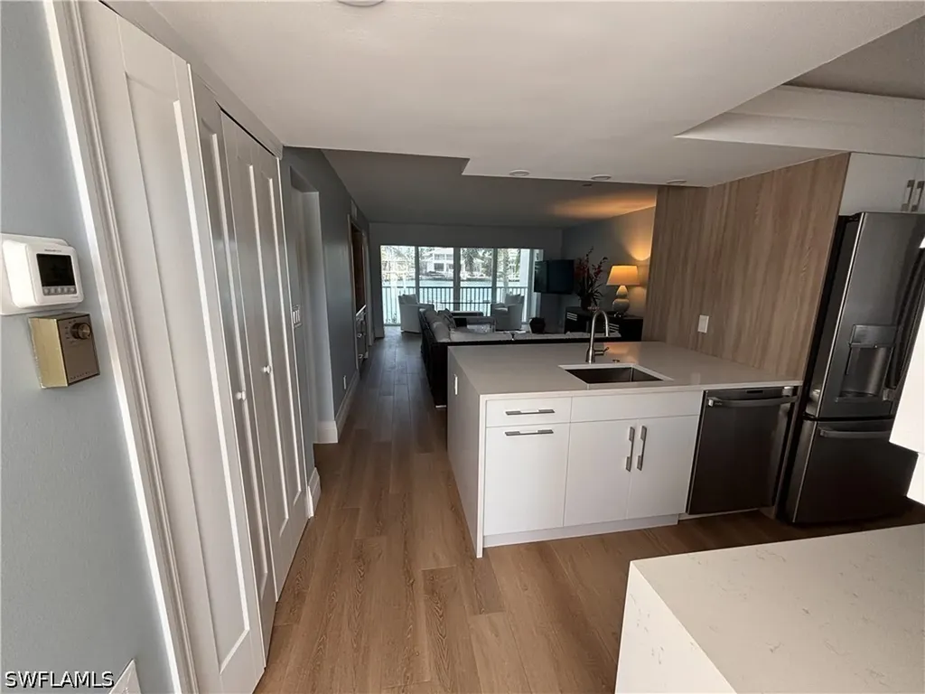 300 Park Shore Drive Naples FL 34103