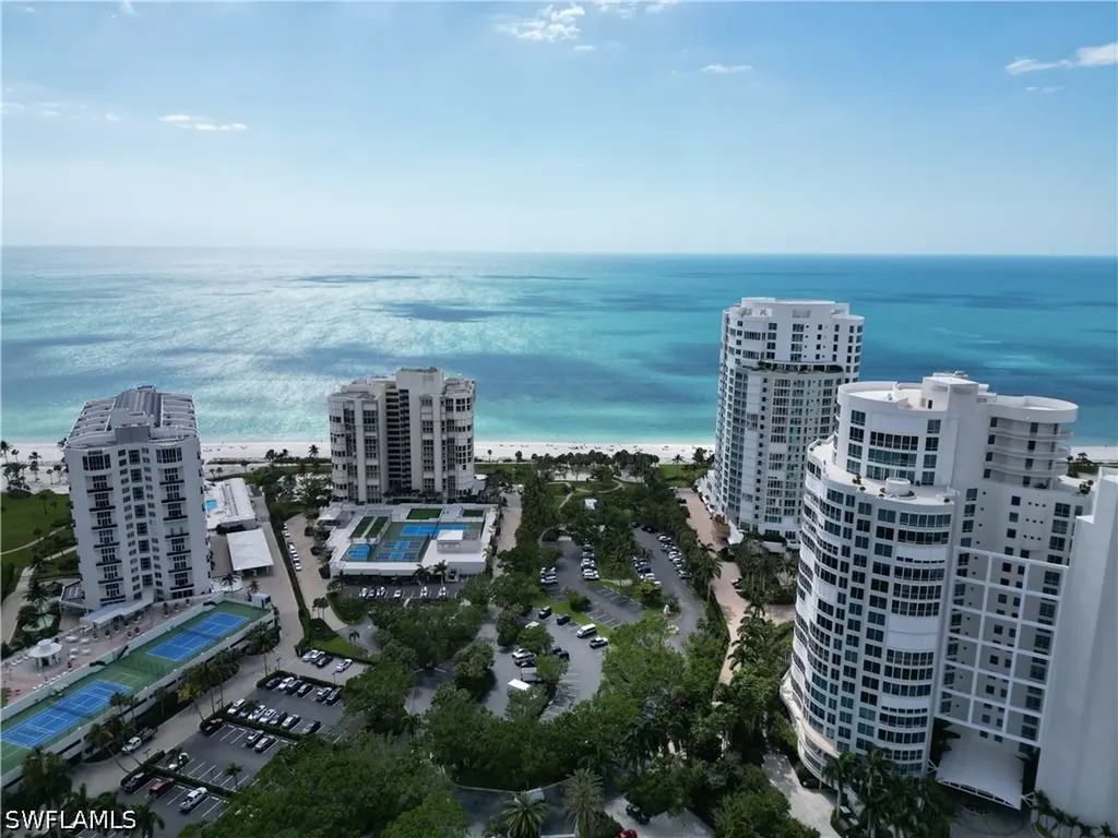 300 Park Shore Drive Naples FL 34103
