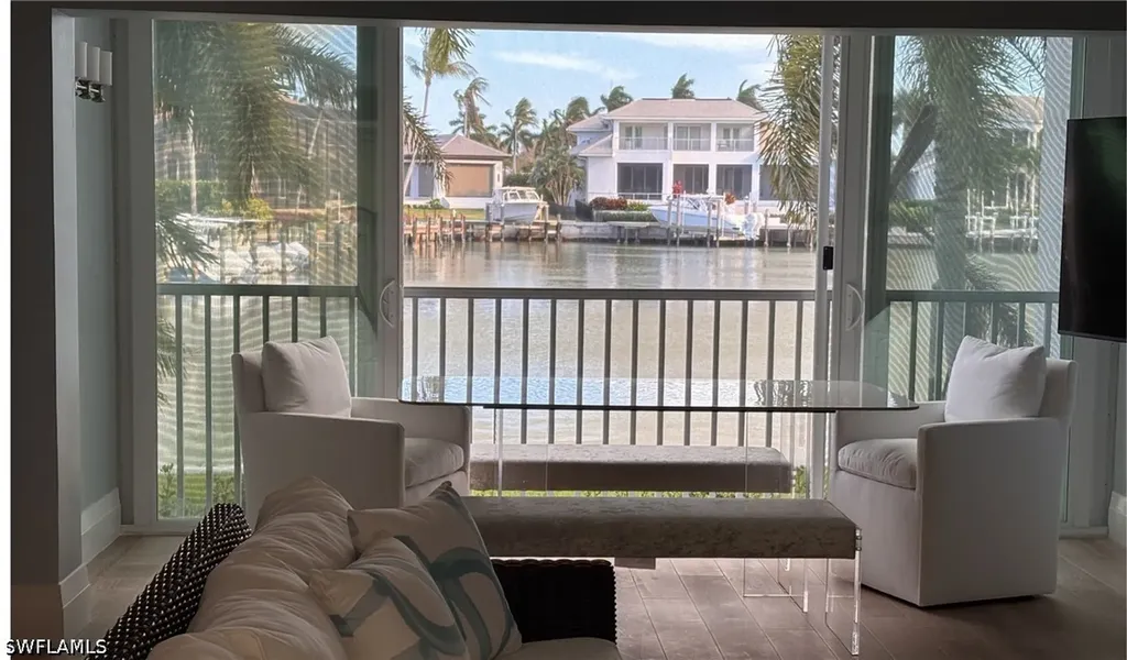 300 Park Shore Drive Naples FL 34103