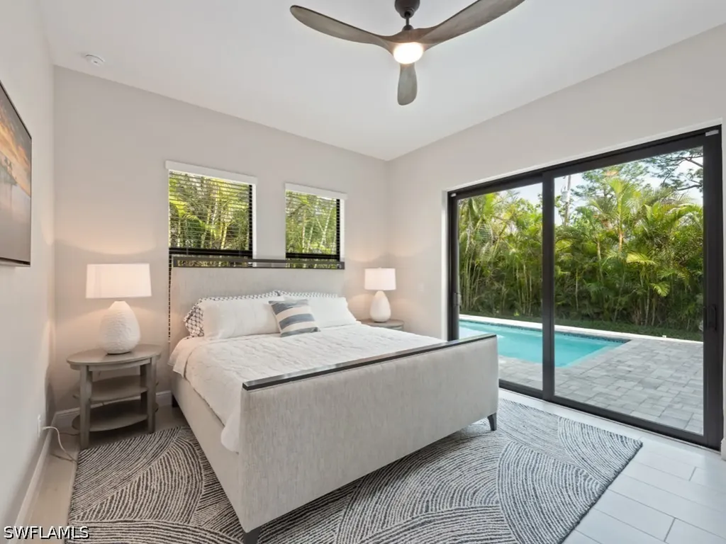 837 99th Avenue N Naples FL 34108