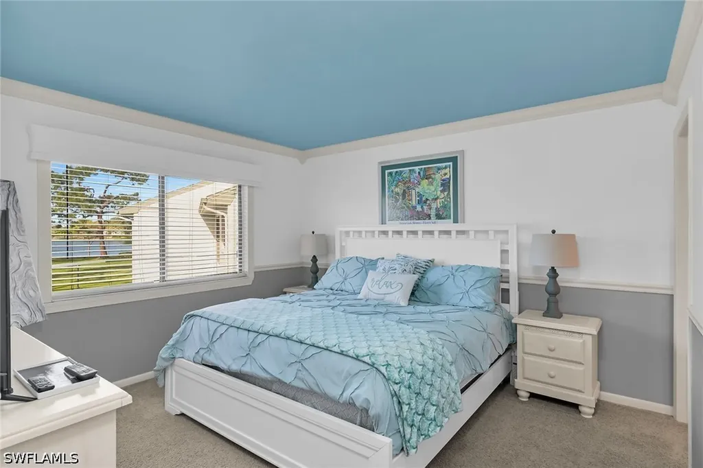 2980 Kings Lake Boulevard Naples FL 34112