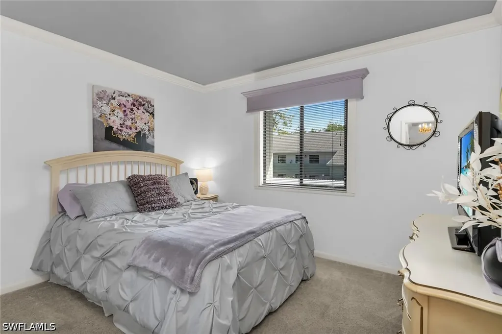 2980 Kings Lake Boulevard Naples FL 34112