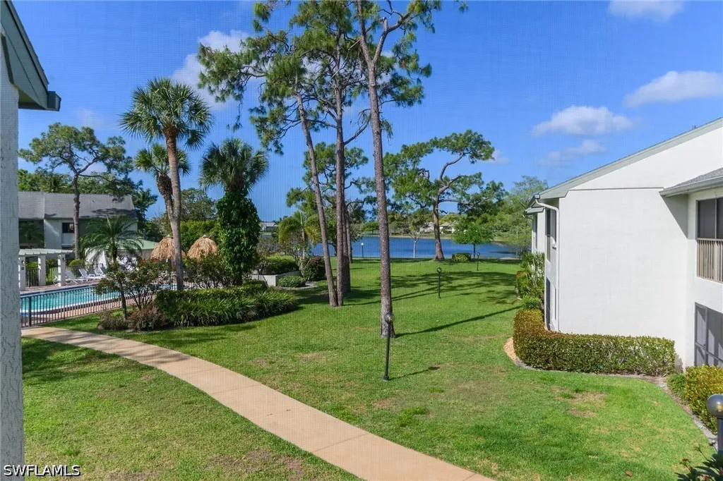 2980 Kings Lake Boulevard Naples FL 34112