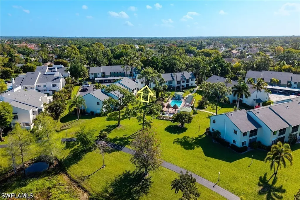 2980 Kings Lake Boulevard Naples FL 34112
