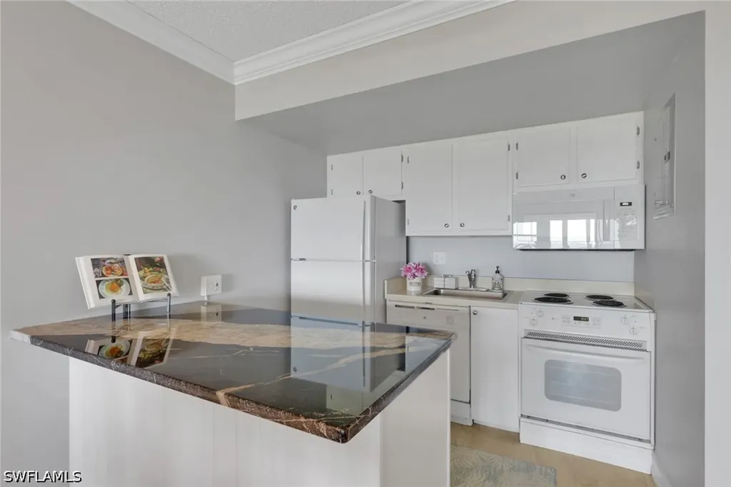 1 Bluebill Avenue Naples FL 34108