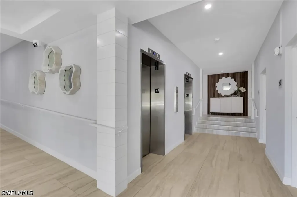 1 Bluebill Avenue Naples FL 34108
