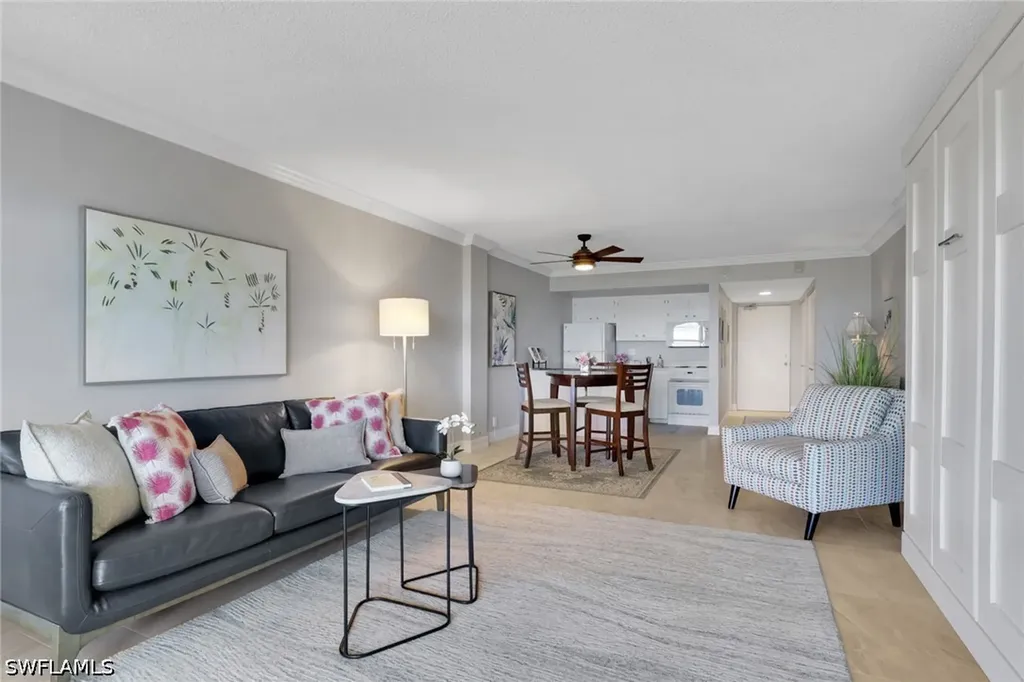 1 Bluebill Avenue Naples FL 34108