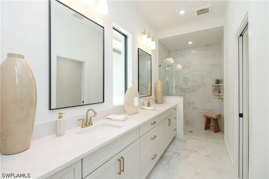 7968 Cordoba Place Naples FL 34113