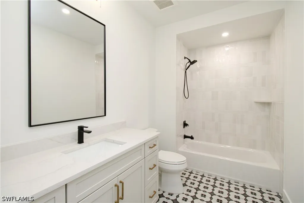 7968 Cordoba Place Naples FL 34113