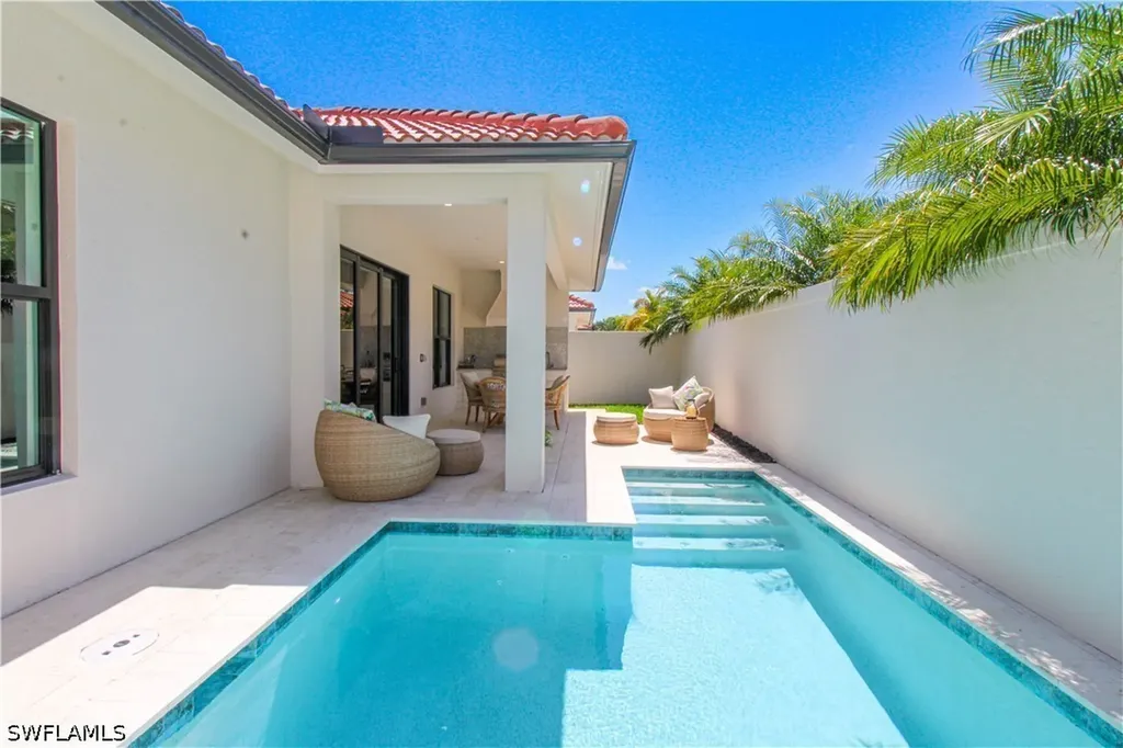 7968 Cordoba Place Naples FL 34113