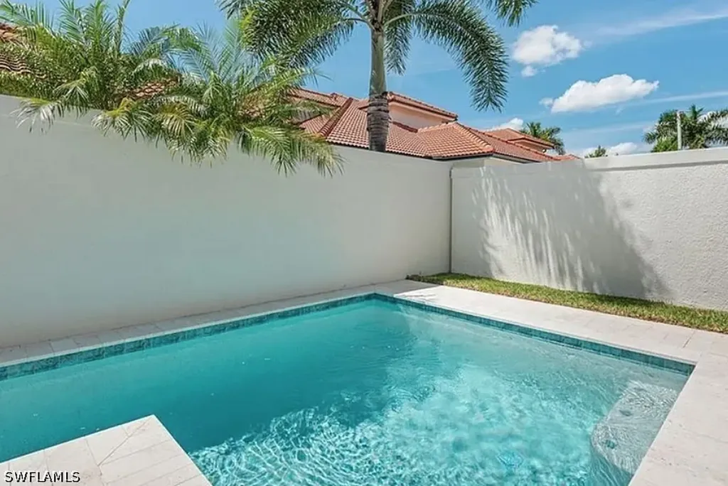 7968 Cordoba Place Naples FL 34113