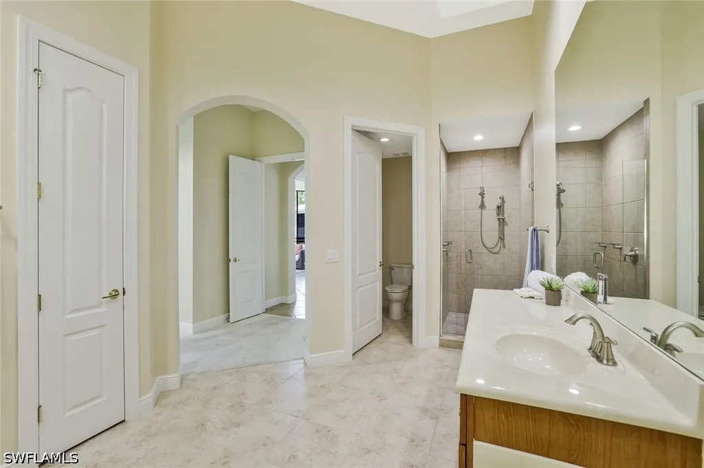 15539 Monterosso Lane Naples FL 34110