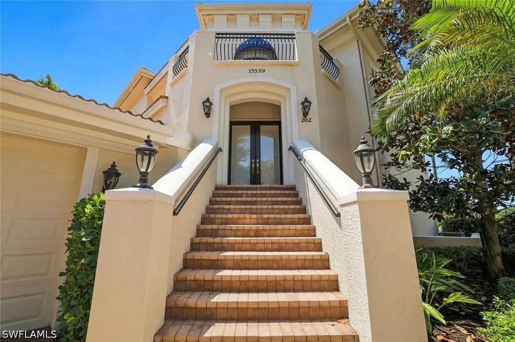 15539 Monterosso Lane Naples FL 34110