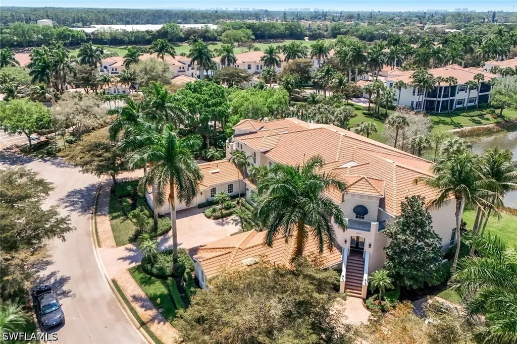 15539 Monterosso Lane Naples FL 34110