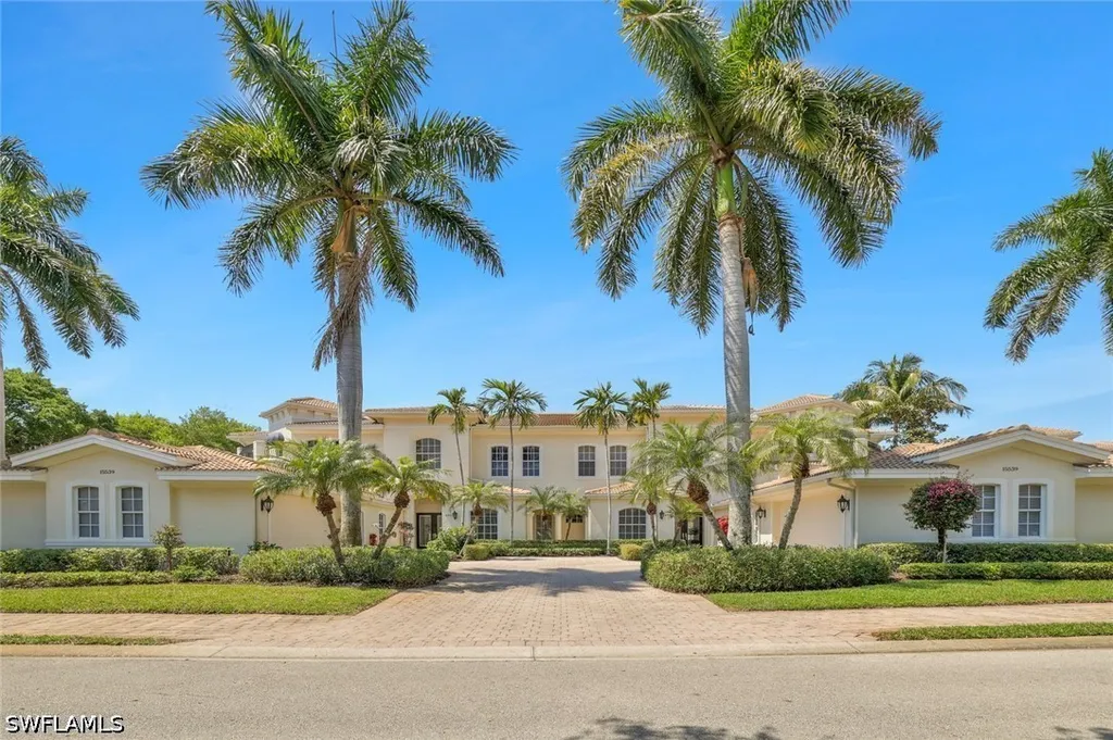 15539 Monterosso Lane Naples FL 34110
