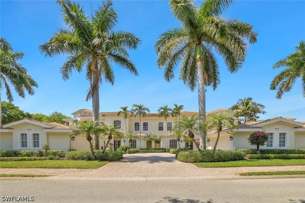 15539 Monterosso Lane Naples FL 34110