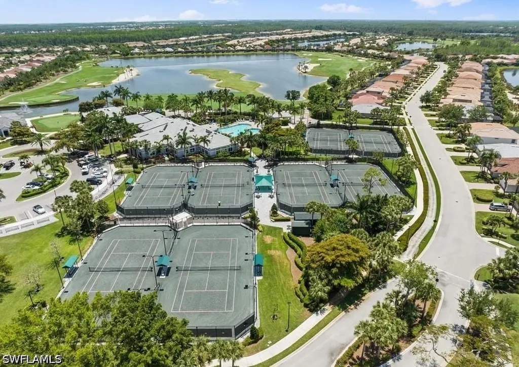 10135 Colonial Country Club Boulevard Fort Myers FL 33913