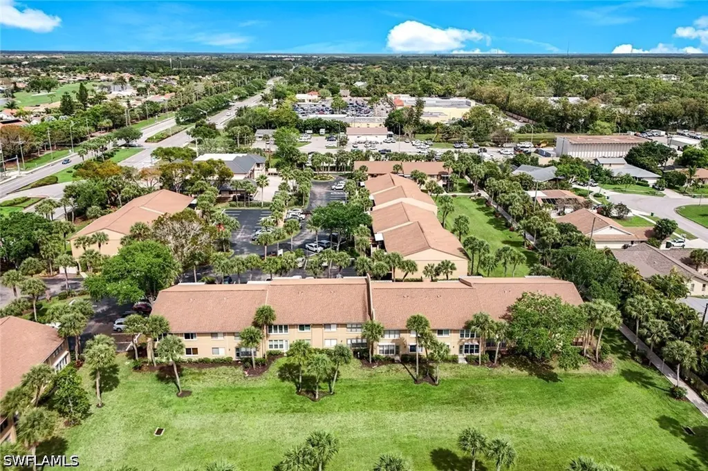 4240 Jack Frost Court Naples FL 34112