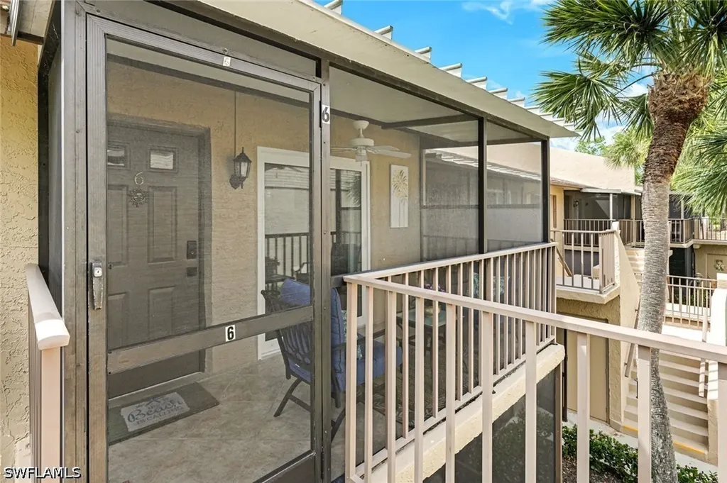 4240 Jack Frost Court Naples FL 34112