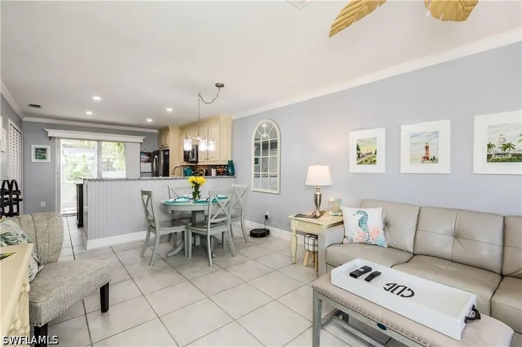 761 W Elkcam Circle Marco Island FL 34145