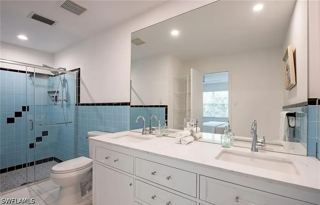 1281 Diana Avenue Naples FL 34103