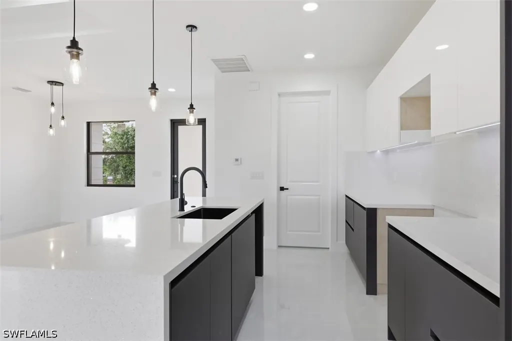 1222 Earnest Street E Lehigh Acres FL 33974