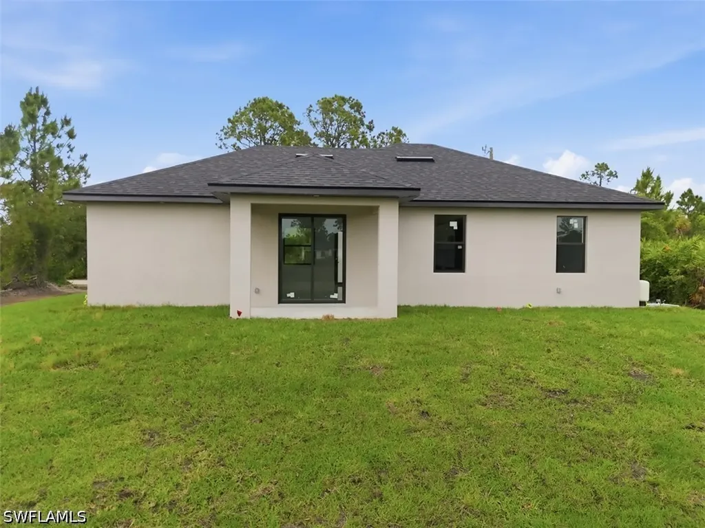 1222 Earnest Street E Lehigh Acres FL 33974