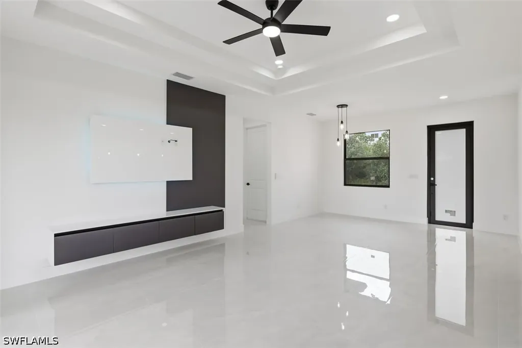 1222 Earnest Street E Lehigh Acres FL 33974