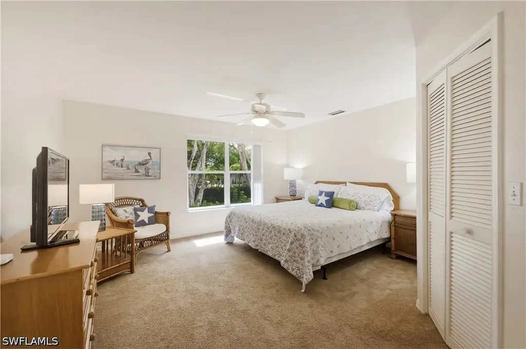 4718 Via Carmen Naples FL 34105
