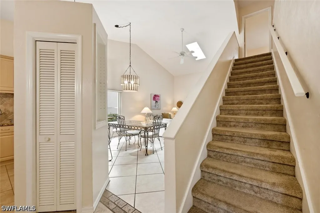 4718 Via Carmen Naples FL 34105