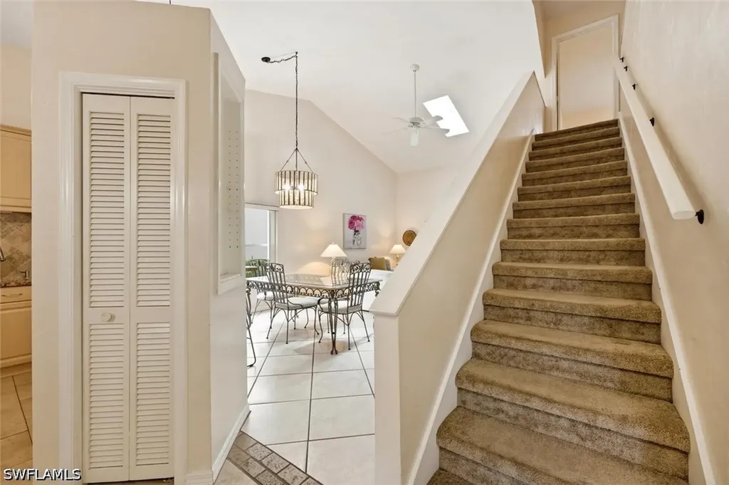 4718 Via Carmen Naples FL 34105