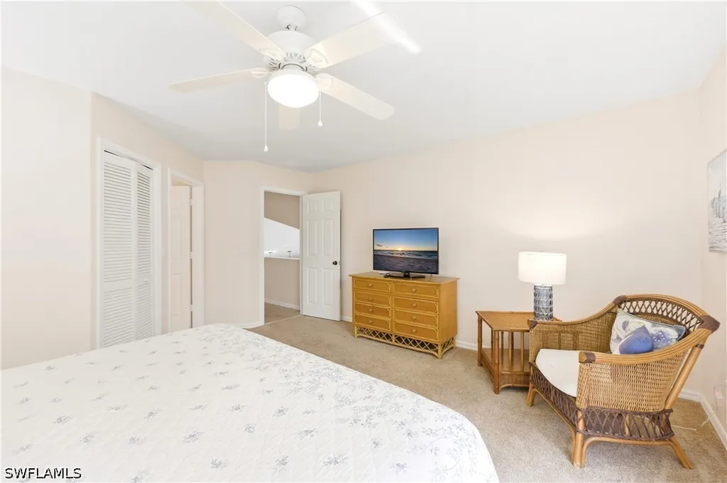 4718 Via Carmen Naples FL 34105