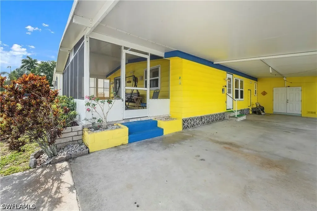 280 Grassy Key Lane Naples FL 34114