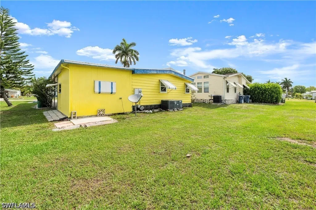 280 Grassy Key Lane Naples FL 34114