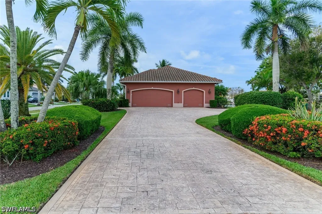 98 Gulfport Court Marco Island FL 34145