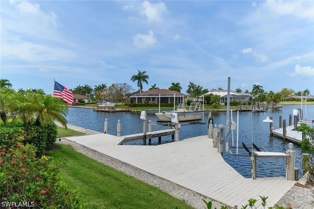 98 Gulfport Court Marco Island FL 34145