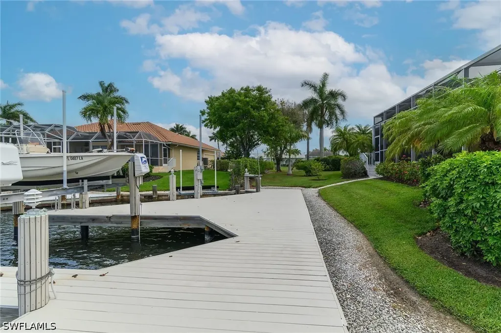 98 Gulfport Court Marco Island FL 34145